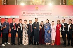Người Việt tại Singapore nhìn về thành công của Đại hội Đảng