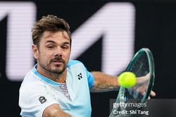 Stan Wawrinka lập kỷ lục 48 năm tại Australian Open; Sinner nối dài mạch thắng kỷ lục