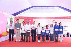 Xây dựng gia đình học tập gắn với gia đình văn hóa