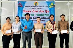 Công đoàn xã Đại Lộc trao 409 suất quà cho đoàn viên, người lao động khó khăn