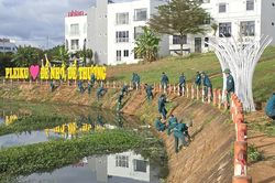 Phường Pleiku tăng cường chỉnh trang, giữ gìn vệ sinh môi trường 'Phố đêm Chợ Nhỏ'