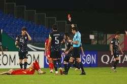 U23 Việt Nam giành Huy chương Đồng châu Á: Khi đồng đội cứu rỗi sai lầm của Đình Bắc