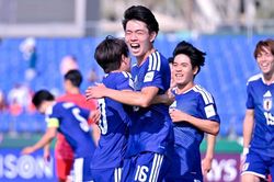 U23 Nhật Bản thắng đậm U23 Trung Quốc, bảo vệ thành công ngôi vương châu Á