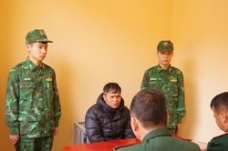 Lạng Sơn: Bắt giữ đối tượng tổ chức cho người khác xuất cảnh trái phép