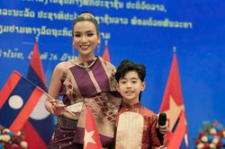 Bùi Khâu Minh Triết - Nam vương Nhí Thế giới duy nhất được lựa chọn tham gia chương trình nghệ thuật đón tiếp Lãnh đạo cấp cao Lào