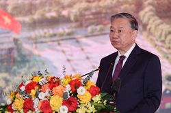 Tổng Bí thư: Mỗi lớp học được xây là thêm một niềm tin được thắp sáng vùng biên cương