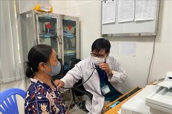 TP Hồ Chí Minh: Không giới hạn phân bổ thẻ BHYT cho 168 trạm y tế phường, xã, đặc khu