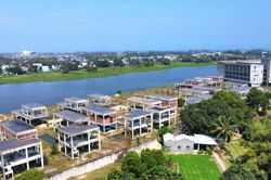Khẩn trương tháo gỡ khó khăn, vướng mắc cho các dự án tồn đọng kéo dài