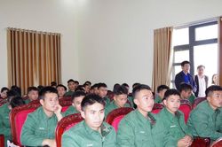 Nghệ An: Tư vấn hướng nghiệp, giáo dục nghề nghiệp cho quân nhân xuất ngũ