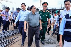 Thủ tướng kiểm tra, đôn đốc tiến độ các dự án phục vụ APEC tại Phú Quốc