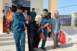 Cần Thơ: Đa dạng hoạt động gắn kết nghĩa tình trong chương trình Tết quân dân