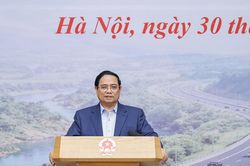 'Không lãng phí một ngày' để về đích 5.000 km cao tốc vào năm 2030