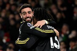 Bruno Fernandes tiến sát cột mốc lịch sử ở MU