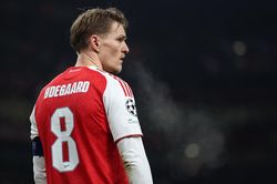 Odegaard bất mãn với Arteta