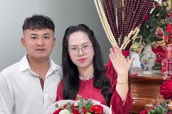Ly hôn 3 năm rồi tái hợp, vợ chồng ở Thanh Hóa làm lễ ăn hỏi như lần đầu