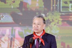 Tổng Bí thư Tô Lâm dự lễ khánh thành trường nội trú liên cấp Si Pa Phìn
