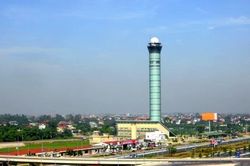 Áp dụng phương thức bay mới, rút ngắn tầm nhìn cất hạ cánh tại Nội Bài