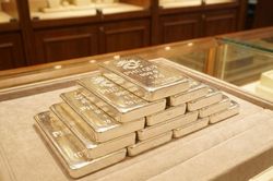 Giá bạc hôm nay 3/2/2026: Bạc Phú Quý đang tiếp tục tăng