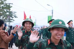 Hà Nội: Tết quân dân nghĩa tình ở xã đảo Minh Châu