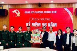 Bộ đội Biên phòng Đà Nẵng thăm, chúc Tết các phường biên giới biển