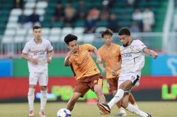 V-League từ dưới nhìn lên