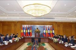 Tiếp tục khẳng định quan hệ đặc biệt, gắn kết chiến lược giữa hai nước Việt Nam - Lào