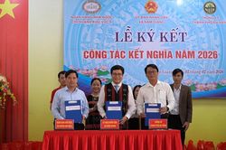 Ngân hàng Nhà nước chi nhánh khu vực 9 và Thống kê thành phố Đà Nẵng kết nghĩa, đồng hành cùng xã Nam Giang