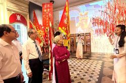 Khai mạc chuỗi hoạt động 'Mừng Xuân Bính Ngọ – Mừng Đảng quang vinh'
