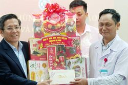 Lãnh đạo UBND thành phố thăm, chúc Tết Bệnh viện Tâm thần Đà Nẵng