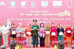Bộ Tư lệnh Thành phố Hồ Chí Minh tổ chức Tết quân-dân tại xã Thạnh An