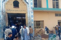 Đánh bom tự sát gây ra 200 người thương vong tại Pakistan