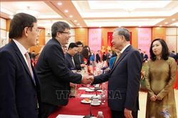 Tổng Bí thư Tô Lâm gặp mặt Đoàn kiều bào tiêu biểu tham dự Chương trình Xuân Quê hương 2026
