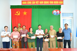 Tết thắm tình quân dân nơi đảo Ngọc Phú Quốc