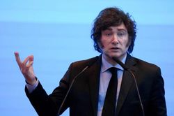 Thành tích chống lạm phát của Tổng thống Argentina bị nghi ngờ