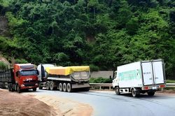 Vì sao Huế tính phương án cấm xe tải 4 trục trở lên trên Quốc lộ 49?