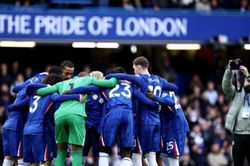 Chelsea săn cột mốc 5 trận thắng liên tiếp: Bài toán thực dụng của Liam Rosenior