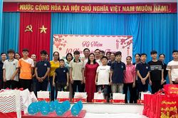 Xuân yêu thương đến với Làng trẻ em SOS Đà Nẵng