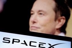 SpaceX điều chỉnh chiến lược: Ưu tiên xây dựng thành phố tự phát triển trên Mặt Trăng