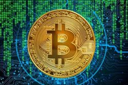 Bitcoin rơi khỏi mốc 70.000 USD trước giờ G dữ liệu Mỹ