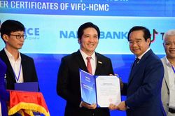 TP.HCM ra mắt Trung tâm Tài chính Quốc tế, Nam A Bank chính thức là nhà đầu tư chiến lược