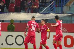 Quang Hải lập cú đúp, CAHN thắng đậm Tampines Rovers 4-0 tại Cúp C2 châu Á