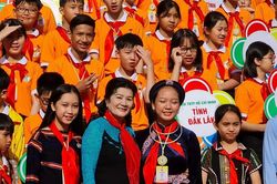 Bà Ninh Thị Hồng: 'Đừng thờ ơ đèn nhà ai nhà nấy rạng, im lặng trước bạo hành trẻ em là đồng lõa với tội ác'