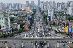 Hà Nội dự kiến di dời hơn 860.000 dân: 'Gió' bất động sản sẽ đổi chiều?