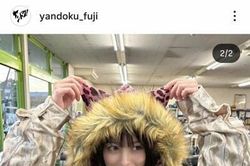 Bức ảnh hậu trường của Kanna Hashimoto với cặp sừng 'viral' cõi mạng