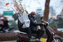 Dự báo thời tiết 13/2/2026: Không khí lạnh suy yếu, miền Bắc sáng mưa, trưa nắng