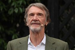 Sir Jim Ratcliffe gây bão tại Man Utd: Nguy cơ đổ vỡ kế hoạch Wembley phương Bắc