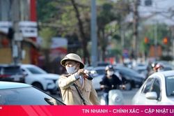 CSGT 'mướt mồ hôi' điều tiết giao thông ở đô thị trung tâm Hà Tĩnh