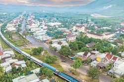 Vân Canh: Nỗ lực vượt khó, khơi thông nguồn lực phát triển kinh tế - xã hội