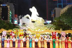 Khai mạc Đường hoa Nguyễn Huệ Tết Bính Ngọ 2026: Bản giao hưởng xuân của nghệ thuật và công nghệ