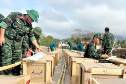 Trận địa pháo hoa ở Đặc khu Côn Đảo sẵn sàng khai hỏa